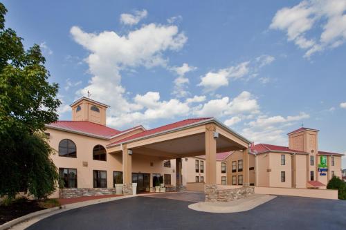 Holiday Inn Express & Suites Waynesboro – Route 340