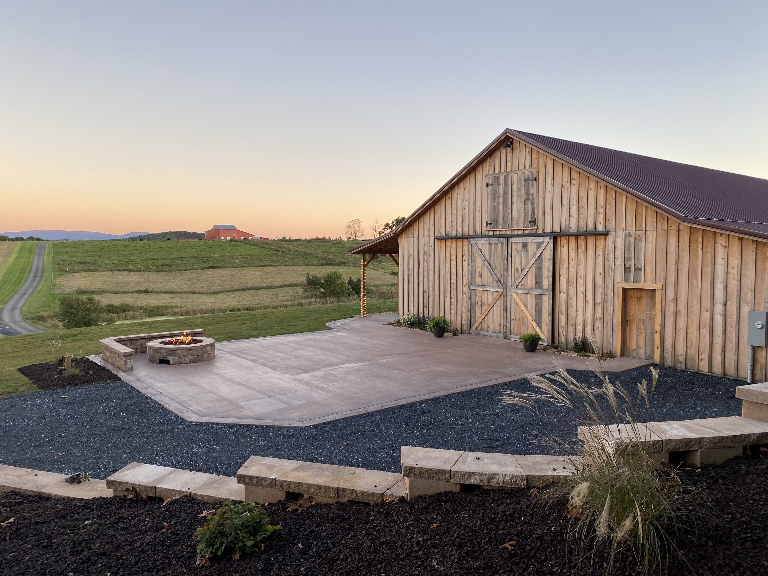 East View Farms & Venue